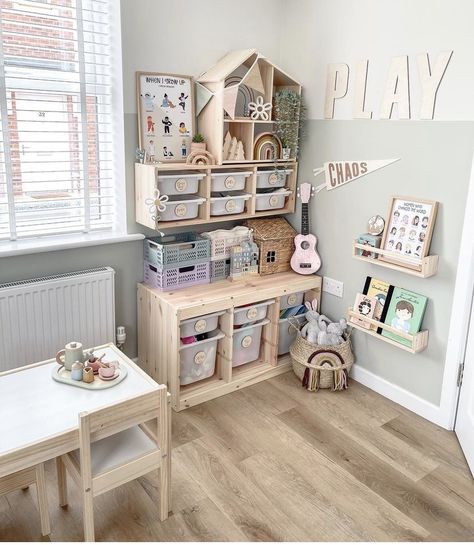 Organize A Playroom, Playroom On A Budget, Small Playroom, Kids Rooms Inspo, Toy Room Decor, Living Room Playroom, Motherhood Lifestyle, Toddler Playroom, Kids Playroom Decor