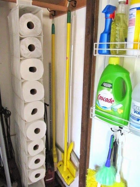 Broom Closet Organizer, Hall Closet Organization, Organiser Son Dressing, Paper Towel Storage, Easy Home Organization, Utility Closet, Broom Closet, Toilet Paper Storage, Organisation Hacks