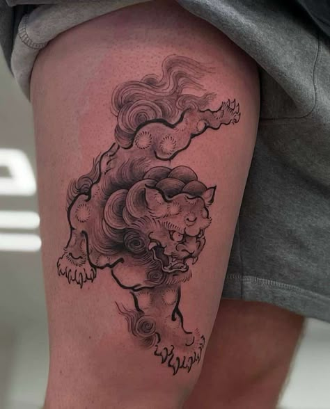 Traditional Japanese Dog Tattoo, Chinese Tattoo Traditional, Japan Lion Tattoo, Traditional Chinese Tattoo Art, Chinese Lion Tattoo Design, Chinese Animal Tattoo, Vietnamese Lion Tattoo, Foo Dog Face Tattoo, Chinese Lion Tattoo Foo Dog