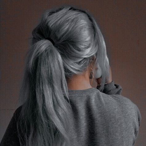 Grey Hair Aesthetic, Korean Hair Color, Dark Fairytale, Catty Noir, Hair Aesthetic, Long Gray Hair, Aesthetic People, Hair Colours, Dream Hair