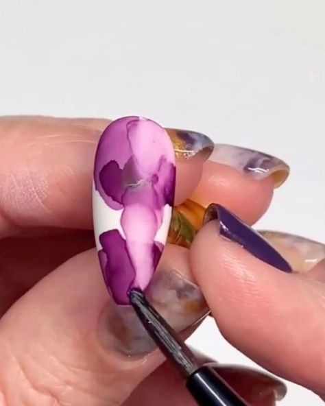 Nail Techniques, Liquid Nails, Marble Nails, Nail Studio, Nail Art Tutorial, Nail Tutorials, Ombre Nails, Nail Tech, Gel Nail