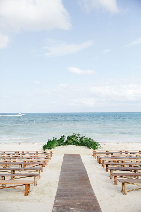 Simple Beach Wedding, Oceanfront Wedding, Beach Wedding Centerpieces, Beach Wedding Inspiration, Wedding Beach Ceremony, Beach Ceremony, Destination Wedding Locations, Beach Wedding Decorations, Beach Theme Wedding