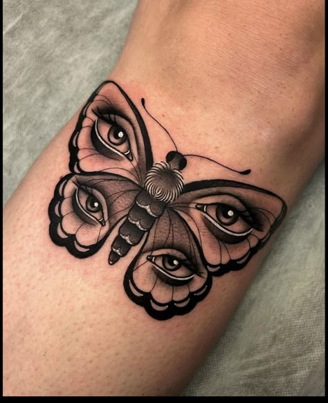 Butterflies With Eyes Tattoo, Neck Tattoos Women Throat Butterfly, Women’s Neck Tattoos, Mariposas Tattoo, Coverup Ideas, Realistic Eye Tattoo, Realistic Butterfly Tattoo, Borboleta Tattoo, Tattoo Eye