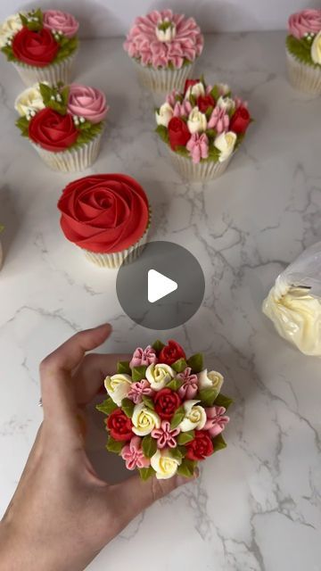 Kate’s Bouqcakes on Instagram: "My top 3 mini Russian piping tips that I could not live without! 😍 . . . . . #buttercreamflowers #buttercreamcupcakes #cupcakes #cupcakedecorating #cupcakesofinstagram #cakedecorating #buttercream #floralcupcakes #cupcakebouquets #bouqcakes #cupcakeart #pipingflowers #handpipedflowers #russianpipingnozzles #russianpipingtips #flowercupcakes #pipingskills #pipingflowers #cakeart #weddingcake #weddingcakes #weddingcupcakes #weddingcentrepieces #cakereels #cupcakereels #cakemakerrct #cakemakerpontypridd #rosecupcakes #redcupcakes" Rose Cupcakes Ideas, Russian Tip Cupcakes Ideas, Easy Flower Piping Cupcakes, Russian Piping Tips Cupcakes, Piping Roses On Cupcakes, Russian Flower Cupcakes, Cupcake Flower Designs, Russian Tips Cupcakes, Victorian Cupcakes