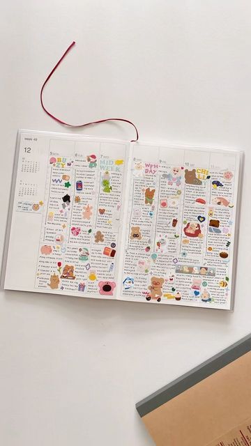 Muji Vertical Planner, Muji Planner Weekly, Vertical Planner Ideas, Muji Monthly Planner, Muji Planner Aesthetic, Muji Planner Ideas, Muji Calendar, Muji Journal, Muji Planner