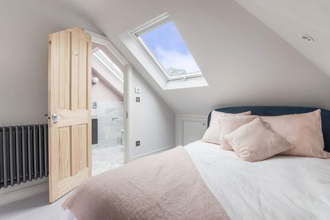 How Many Rooms Can I Get from a Loft Conversion? | Simply Loft Budget Bedroom Design, Aesthetic Attic Bedroom, Loft Conversion Ensuite, Bedroom Loft Conversion, Small Loft Bedroom, Loft Conversion Ideas, Loft Conversion Plans, Dormer Bedroom, Attic Bedroom Ideas