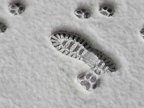 A snowy walk: Japanese artist shocks followers with unbelievably lifelike embroidery design 자수 디자인, Hand Embroidery Art, Japanese Artists, Needle And Thread, Embroidery Art, Hand Embroidery, Machine Embroidery, Embroidery Designs, How Are You Feeling