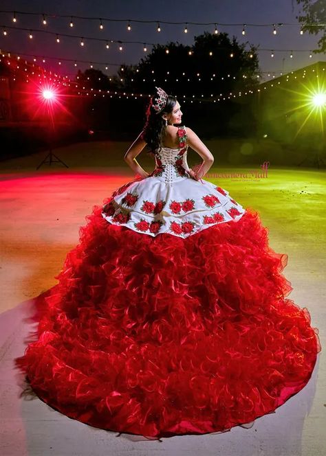 Red Suits For Chambelanes, Red Roses Quinceanera Dresses, Red Black And White Quinceanera Dress, Red Quince Theme Vaquera, Red Quinceanera Dresses With Roses, Quinceanera Red Theme Ideas, Ranchera Quinceanera Dresses, Chorro Quince Dresses, Quince Dresses Mexican Theme