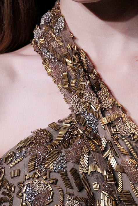 2010 Couture, Couture Embellishment, Elie Saab Haute Couture, Haute Couture Embroidery, Tambour Beading, Haute Couture Details, Elie Saab Couture, Tambour Embroidery, Motifs Perler