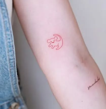 King Lion Tattoo, Nala Tattoo, Lion King Tattoo Design, Tattoo Lion King, Tiny Lion Tattoo, Animation Tattoo, Cute Lion Tattoo, Lion King Tattoos, Lion King Matching Tattoos