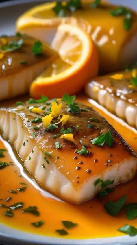 Grandma's cooking and recipes | Fish Fillets in Orange Sauce 🍊🐟 | Facebook Yellow Tail Fish Recipe, Fish Fillet Recipe, Grandma Cooking, Fresh Orange Juice, Fish Fillets, Orange Glaze, Recipes Fish, Orange Sauce, Fresh Orange