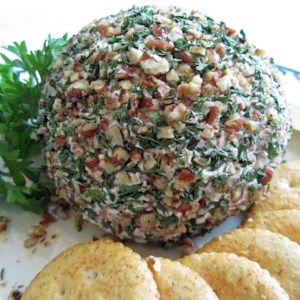 Salmon Ball - will make with salmon or tuna Tuna Ball, Tuna Balls Recipe, Cream Cheese Ball, Gorgonzola Cheese, Fish Ball, Cheese Ball Recipes, Tuna Recipes, Chopped Spinach, Great Appetizers