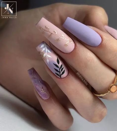 2024 Purple Nail Designs: Aesthetic Lavender Art for Spring Nail Designs Aesthetic, Nails In Pink, Purple Nail Ideas, Aesthetic Lavender, Art For Spring, Mandala Nails, Nail Spring, Designs Aesthetic, Lavender Art