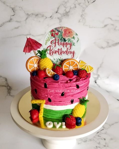 Fruit Themed Cupcakes Birthday Parties, Tooty Fruity Birthday Cake, Tooty Fruity Birthday, Fruit Theme Cake, Fruit Themed Cake, Summer Theme Cake, Summer Party Cake, Tooty Fruity, Twotti Fruity