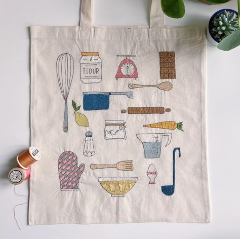 Cooking Embroidery, Baking Embroidery, Beautiful Baking, Cat Embroidery, Recipe Binder, Kitchen Linens, Embroidery Inspiration, Embroidery And Stitching, Embroidery Art