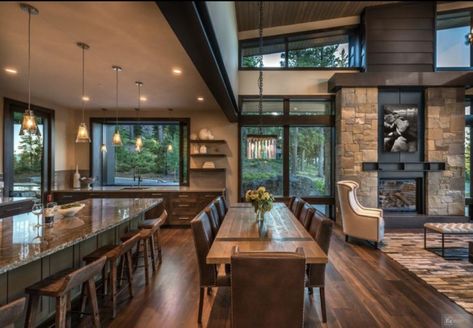 Mountain Home Interiors, Modern Mountain Home, Rustic Dining Room, Modern Cabin, Luxury Homes Dream Houses, Dream House Interior, Dream House Plans, Open Kitchen, Rustic Modern