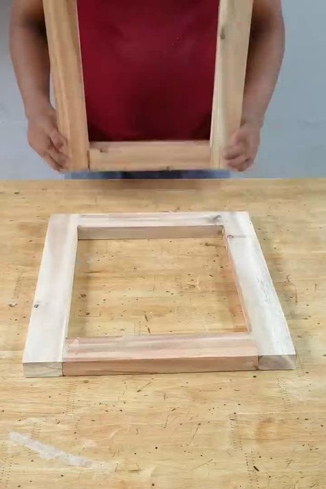 Amazing Woodworking, Furniture Design Wooden, Diy Wooden Projects, Carpentry Diy, Woodworking Ideas Table, Diy Furniture Easy, Kraf Diy, Folding Chairs, Wood Furniture Diy