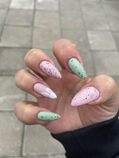 Easter Spring Nails, Easter Nails Design Spring, Easter Nails Easy, Easter Nail Ideas, Easter Nail Art Designs, Witch Nails, Nails Easter, March Nails, April Nails