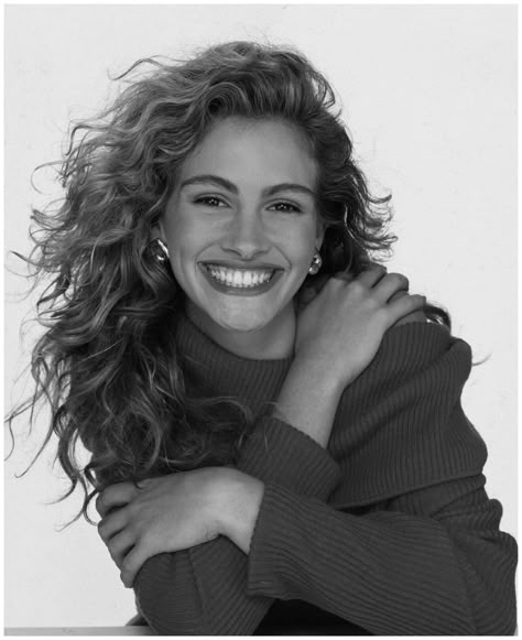 Julia Roberts Hair, Julia Roberts Style, Mrs Bella, Actor Headshots, Ju Ju, Julia Roberts, August 1, Role Models, Pretty Woman