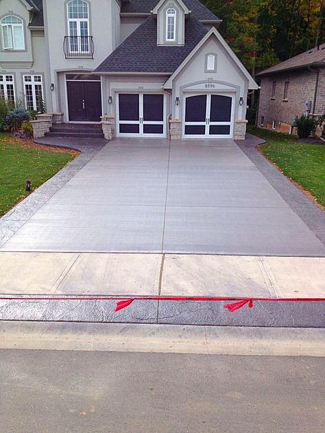 Concrete Driveway With Border, Broom Finish Concrete Driveway, Colored Concrete Driveway, Drive Way Ideas Concrete, Forest Driveway, Concrete Driveway Ideas, Overlay Pictures, Diy Concrete Driveway, Drive Ways