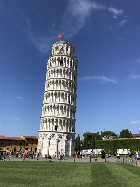 Pisa, Italy Italy Leaning Tower Of Pisa, Best Places In Italy, Pisa Tower, The Leaning Tower Of Pisa, Pisa Italy, Tower Of Pisa, Holiday Trip, Places In Italy, Trevi Fountain