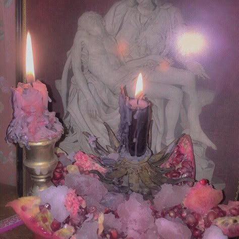 No Ordinary Girl, Season Of The Witch, Arte Inspo, Witch Aesthetic, Pastel Goth, Aphrodite, Aesthetic Photo, Pink Aesthetic, Dark Fantasy