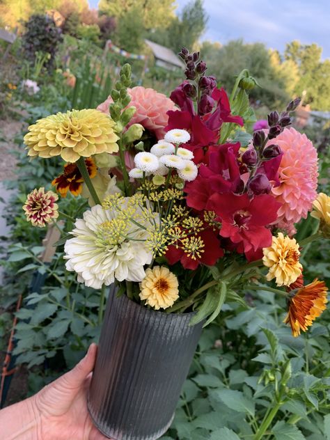 Tin Vase, Coral Bouquet, Boise Wedding, Farm Flowers, Flower Garden Plans, Corrugated Tin, Sustainable Flowers, Dream Farm, Floral Arranging