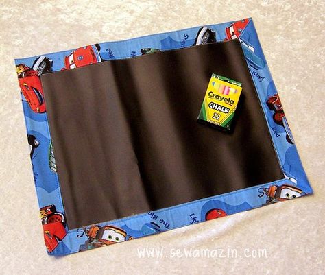 Diy Blackboard, Chalkboard Placemats, Crayola Chalk, Placemats For Kids, Chalkboard Fabric, Car Fabric, Embroidery Quilting, Sewing Machine Embroidery, Fabric Placemats