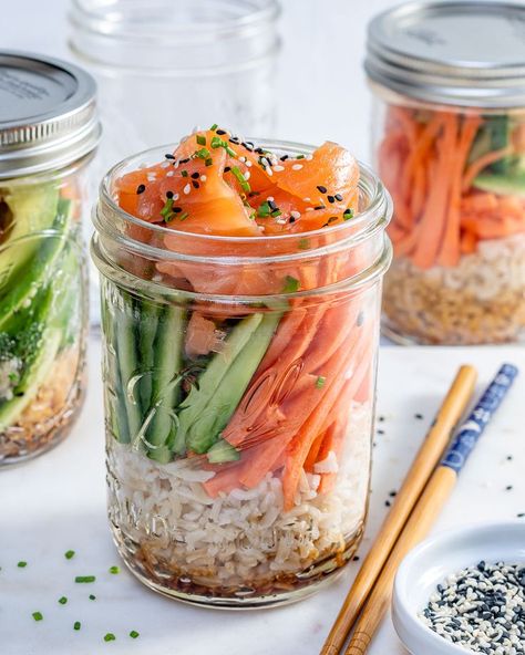 Sushi Mason Jars are Made to Prep Ahead for a Balanced Meal! | Clean Food Crush Mason Jar Meal Prep, A Balanced Meal, Mason Jar Meals, Clean Food Crush, Breakfast Food List, Food Crush, Salad In A Jar, Healthy Snacks For Diabetics, Diet Vegetarian