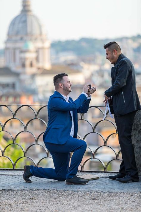 Gay Wedding Photography, Man Proposing, Romantic Marriage, Rome Photography, Proposal Pictures, Gay Romance, Wedding Proposals, Wedding Photos Poses, Gay Wedding