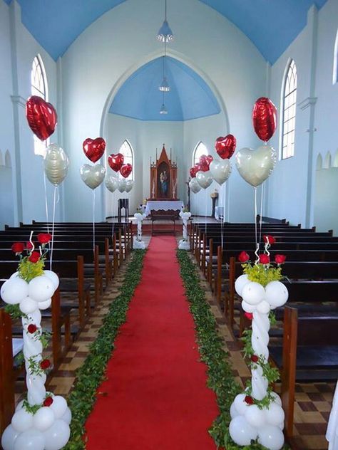 Engagement Balloons, Church Aisle, Wedding Church Decor, Fun Wedding Decor, Wedding Balloon Decorations, Church Wedding Decorations, Diy Balloon Decorations, Wedding Venue Decorations, Red Foil