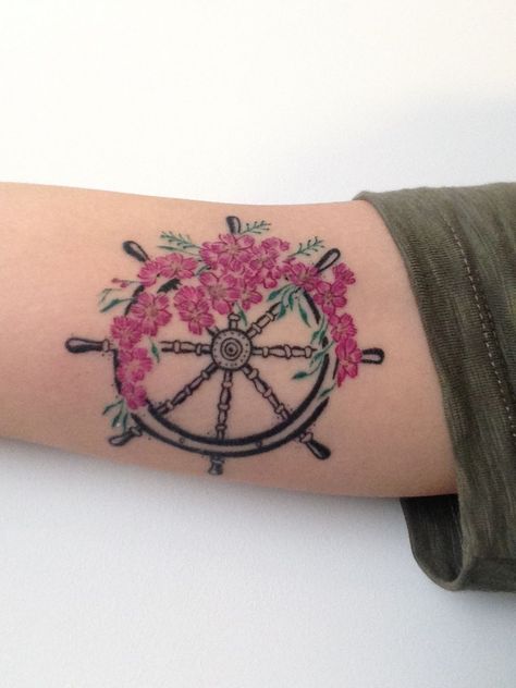 Ship Wheel Tattoo Women, Ship Steering Wheel Tattoo, Steering Wheel Tattoo, Ship Wheel Tattoo, Ship Steering Wheel, Wheel Tattoo, Bull Tattoos, Ship Wheel, Best Friend Tattoos