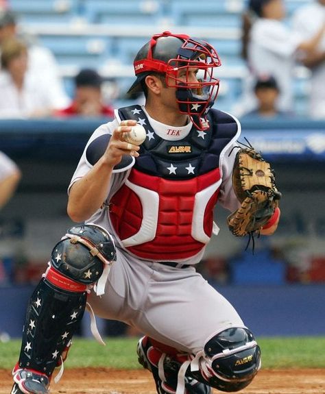 Jason Varitek Organized Ideas, Baseball Catcher, Athletic Supporter, Baseball Guys, Buster Posey, Braves Baseball, Baseball Boys, Sports Boys, Boston Sports