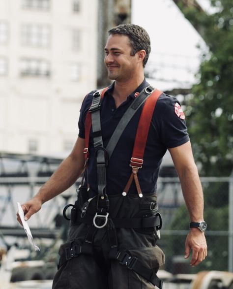 Keanu Reeves Sister, Mason Lockwood, Joe Minoso, Chicago Crossover, Kelly Severide, Taylor Kinney Chicago Fire, Taylor Jackson, Jesse Spencer, Chicago Family