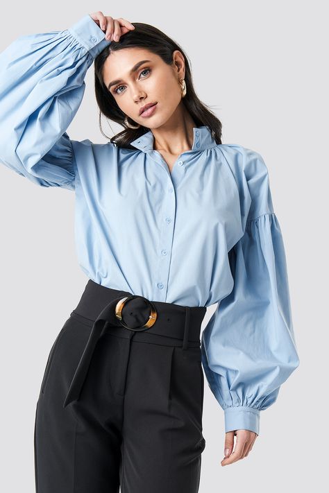 NA-KD Classic Balloon Sleeve Shirt - Blue Casual Shirts Outfit, Puffy Sleeves Blouse, Balloon Sleeve Shirt, Dresses By Pattern, Balloon Sleeve Top, Denim Skirt Women, Fashion Attire, Clothing Hacks, Mode Fashion