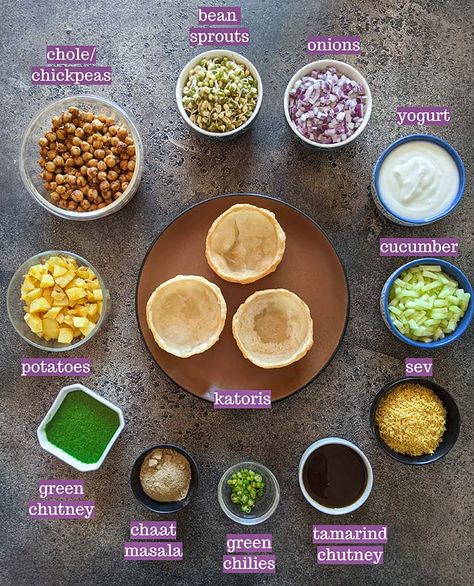 Everyone's favorite chaat is molded into an artistic starter, Katori chaat, where a lip-smackingly delicious sweet & savory filling is nestled inside a flaky Katori (edible bowl). Crowd-please recipe! #katorichaat #tokrichaat #indianvegetarianrecipe #indianappetizer Katori Chaat Recipe, Krishna Prasadam, Katori Chaat, Easy Corn Recipes, Chats Recipe, Edible Bowl, Homemade Recipe Books, Indian Appetizers, Spice Mix Recipes