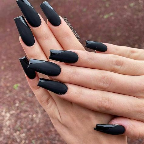 Long Black Nails, Black Gel Nails, Black Coffin Nails, Matte Black Nails, Halloween Acrylic Nails, Black Acrylic Nails, Nails Art Designs, Fall Acrylic Nails, Pedicure Nail Art