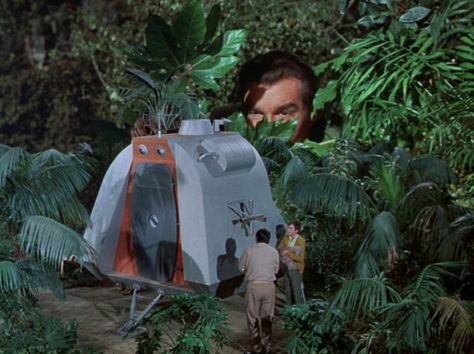 Deanna Lund, Land Of The Giants, 70s Tv, Irwin Allen, Land Of The Lost, Miniature Building, Si Fi, 60s Tv, Steve Burton