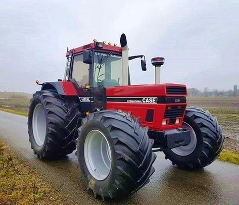 CASE / IH 1455XL FWD, Tractor. Tractor Farming, Tractor Photos, Case Ih Tractors, Tractor Pictures, Big Tractors, International Tractors, Case Tractors, Farmall Tractors, Tv Head