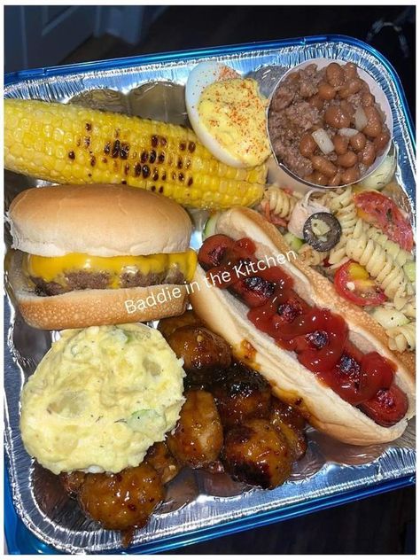 #follow #foodie #foodporn #food #dinner #lunch #blogging #blogger #blog Bbq Plate Black People, Bbq Black People, Foods To Grill Outside, Black People Cookout Food, Party Menu Ideas Birthday, Cookout Food Black People, Picnic Food Ideas Black People, Bbq Food Ideas Party Summer, Baby Shower Food Ideas Black People