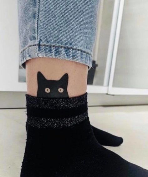 Ankle Tattoo Cover Up, Inner Ankle Tattoos, Back Of Ankle Tattoo, Black Cat Tattoo, Procreate Tattoo, Cute Cat Tattoo, Ankle Tattoo Designs, Hip Thigh Tattoos, Ankle Tattoos For Women