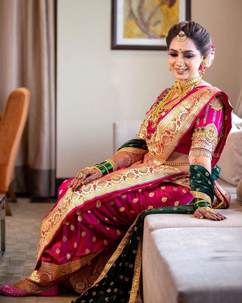 Engagement Saree, Marathi Bride, Nauvari Saree, Indian Bridal Sarees, Couple Wedding Dress, Indian Bridal Photos, Indian Bride Outfits, Latest Bridal Dresses, Fashionable Saree Blouse Designs