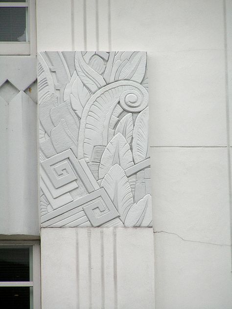 Beach Art Deco, Miami Art Deco, Art Deco Inspiration, Motif Art Deco, Streamline Moderne, Art Deco Patterns, Art Deco Buildings, Art Deco Pattern, Art Deco Home