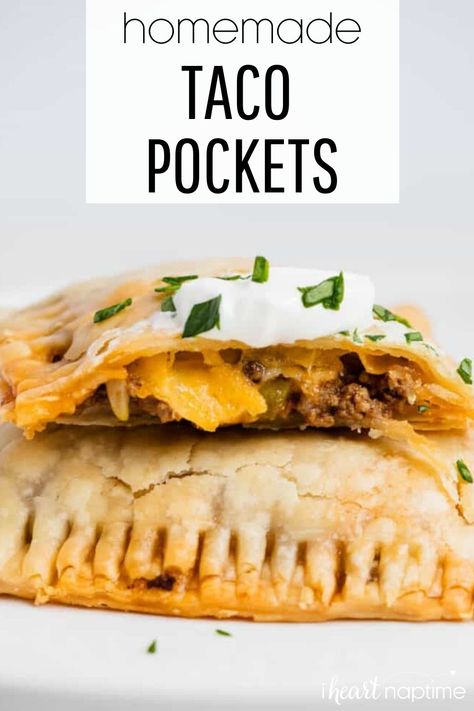 Taco Pop Tarts, Taco Triangles, Taco Hand Pies, Pocket Recipes, Taco Pockets, Taco Pie Recipes, Taco Filling, Stuffed Bread, Sweet Pork