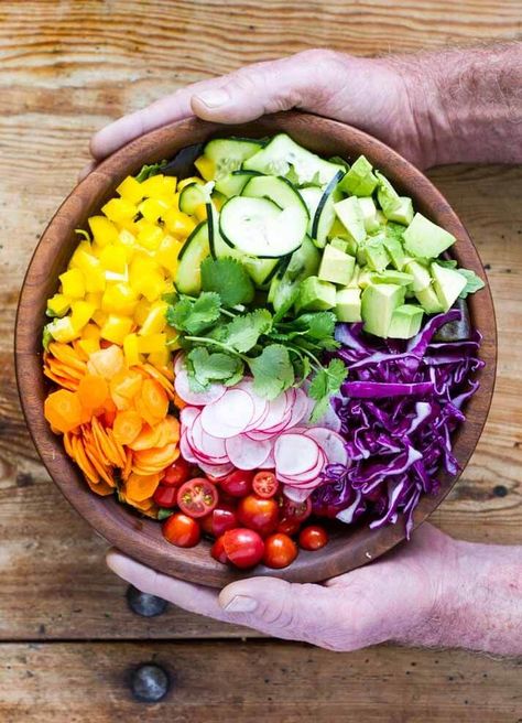 Rainbow Diet, Crunch Salad, Orange Vinaigrette, Rainbow Salad, More Veggies, Orange Salad, Lemon Vinaigrette, Rainbow Food, Colorful Salads