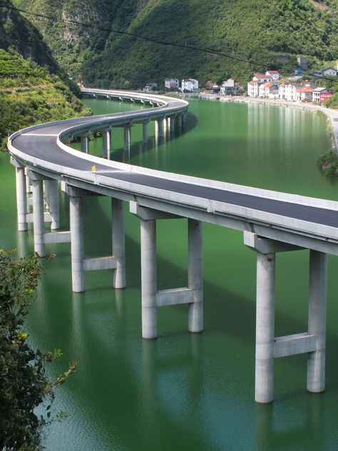 Most Beautiful Highways for Road Trips Photos | Architectural Digest Road Architecture, Road Trip Style, Road Building, Guilin China, Into The Badlands, Futuristic Cities, Cape Breton Island, Pilots Aviation, Beautiful Roads