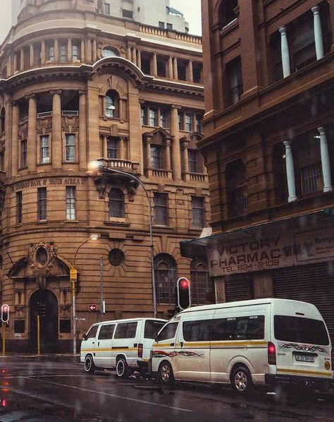 World Cityscapes & Skyscrapers | Johannesburg, south africa 🇿🇦 Africa Aesthetic, Johannesburg City, South Africa Photography, University Of Cape Town, Best Universities, Johannesburg South Africa, Johannesburg South, Kwazulu Natal, Best University