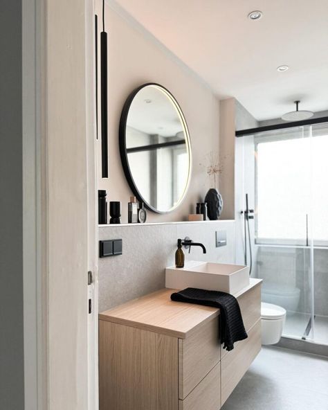 30 Luxurious And Chic Scandinavian Bathroom Ideas You Will Love Nordic Bathroom Design, Scandinavian Bathroom Ideas, Bathroom Scandinavian Style, Nordic Bathroom, Scandi Bathroom, Scandinavian Bathroom Design, New Bathroom Ideas, White Tub, Scandinavian Bathroom