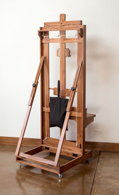 Building the Perfect Easel (Reasonably) Easily and Affordably | OutdoorPainter Build An Easel, Artist Organization, Sketchbooks Aesthetic, Artist Easel Plans, Drawing Equipment, Diy Easel, Diy Storage Rack, Art Studio Space, Art Studio Organization