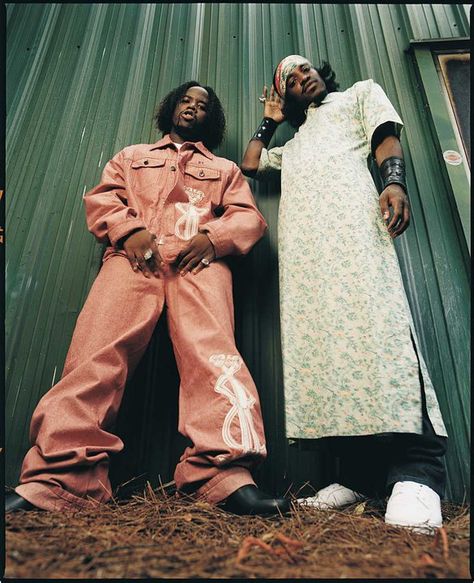 Dress Outkast Andre 3000, Chocolate Aesthetic, Mike Love, Andre 3000, Hip Hop Classics, 90s Hiphop, Big Boi, Music Pics, Dennis Rodman